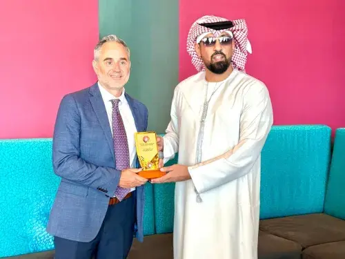 الشيخ سلطان بن خليفة بن سلطان بن شخبوط آل نهيان يبحث مع رئيس منظمة "فيجيتال" استعدادات استضافة "ألعاب المستقبل 2025" في أبوظبي